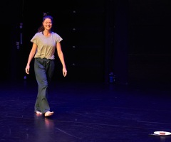 02 ALL BY MYSELF...AGAIN - Greta Schuster | Foto: Knopp
