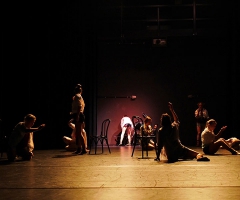 05-aus-den-fugen2014