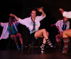 07-aus-den-fugen2014