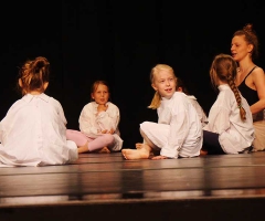 03_FAC Kids Company 3 - Expedition auf den Dachboden