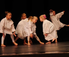 17_FAC Kids Company 3 - Expedition auf den Dachboden
