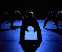 02  ohne Worte - Company 1 von FAC: | Foto: Knopp