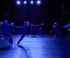 04  ohne Worte - Company 1 von FAC: | Foto: Knopp