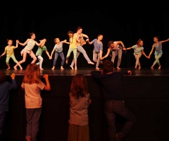 24 FAC Kids Company 3 Phantasie in Bewegung