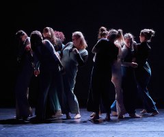02 Artefakte 18 | FAC C1 | Tanz Suchen