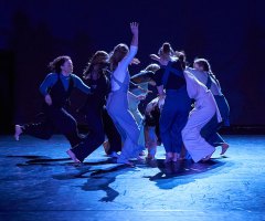 03 Artefakte 18 | FAC C1 | Tanz Suchen