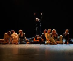 23 Artefakte 18 | FAC C1 | Tanz Suchen
