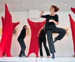 16 Performance Vernissage - Ausstellung Oskar Freiwilligenagentur